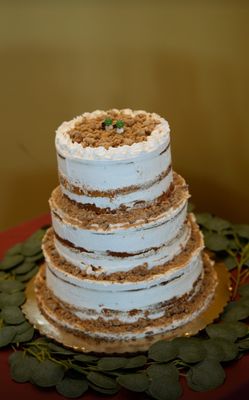 Photo of the coffee crumb cake wedding cake.