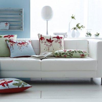 Art De Lys - French pillows and runners