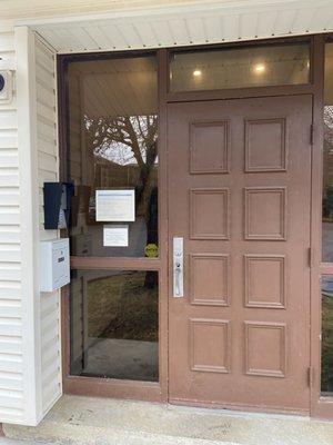 Entrance in the back of the building