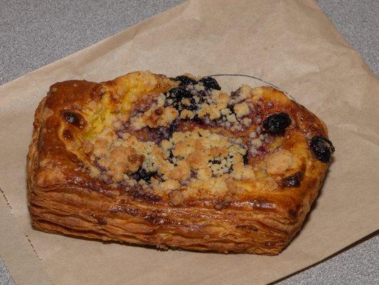 Blueberry Lemon Curd Pastry!! Seven Dollars and worth it!!(keepsmilingphoto.com)