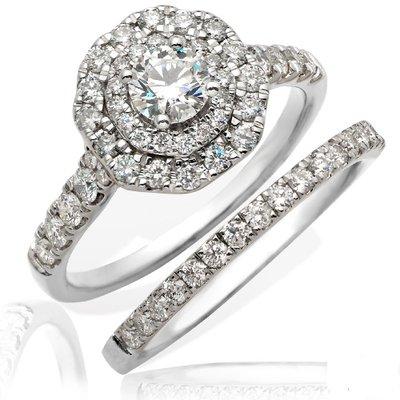 Diamond engagement ring