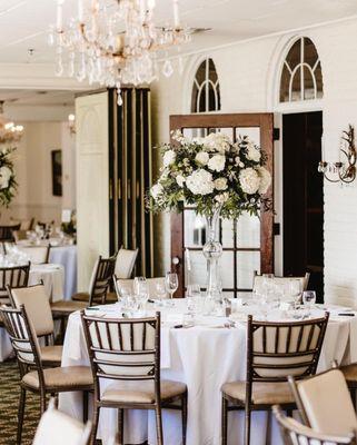 Say I do at James River Country Club. let our dedicated Special Events team create the romantic wedding of your dreams.