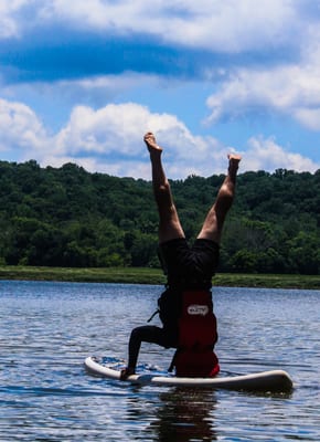 headstand on the SUP!