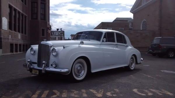 Vintage Bentley 1959