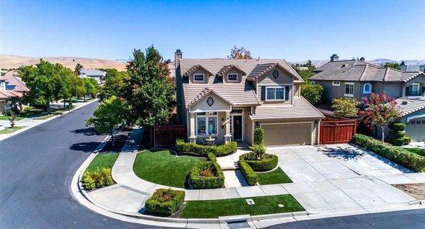 1783 Whipoorwill St Livermore, Ca. 4 Bed | 2.5 Bath | 2,300 SF. Sold for $930,006