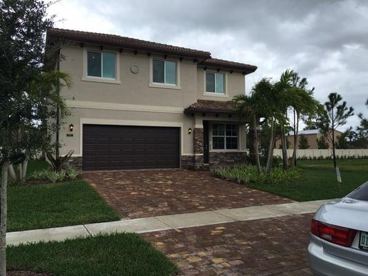 New Construction, house for sale 5 bedrooms, 3 bathrooms and 2 car garage, Jupiter area, 2843 sqfts, Just 483135