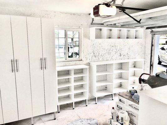 Garage shelving storage