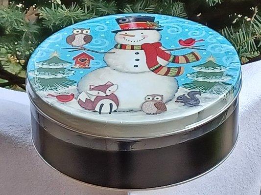 2021 2 lb. Christmas Tin