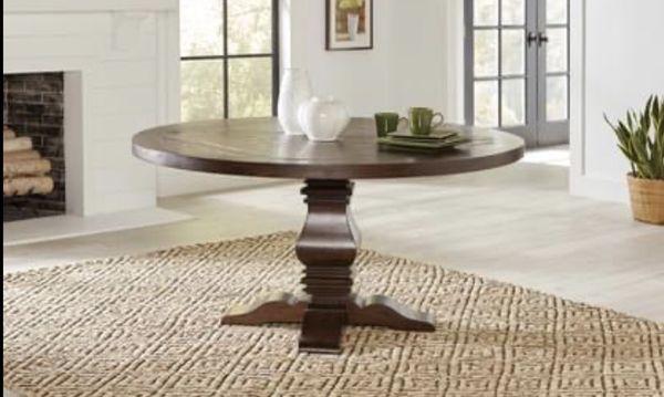 60" Round Pedestal Table