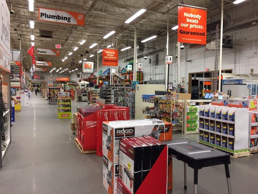 Giant-sized, clean and spacious Home Depot with a wonderful staff!