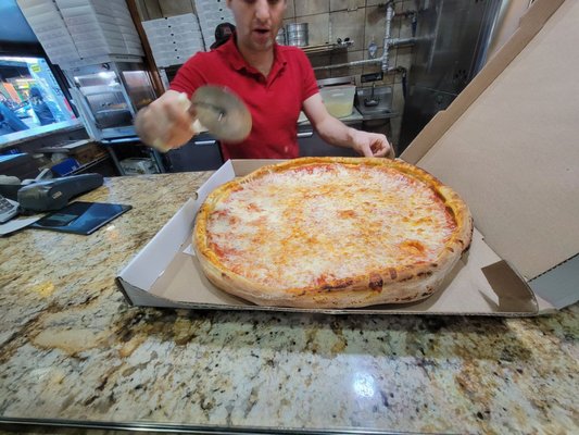 Large pizza pie