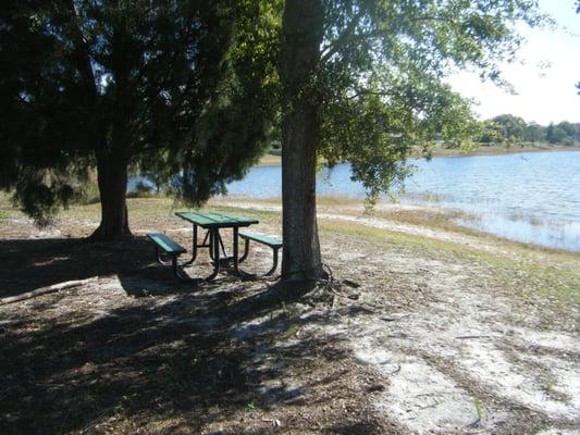 Dupont Lakes Park