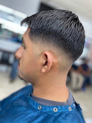 Mid fade