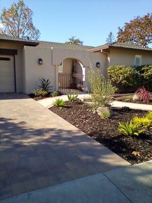 Driveway in Belgard Avalon Slate