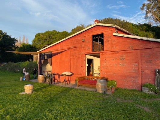 Barn makes it cozy and rustic with tasting room and event space.