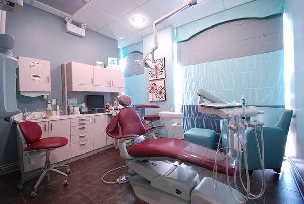 Dental Clinic (Chicago) - Exam Room