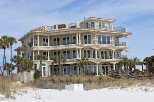 Luxury Beach front Homes