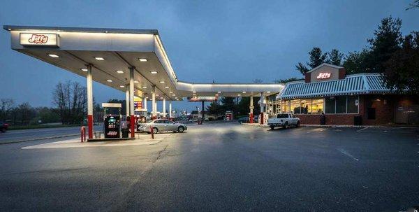 Grab gasoline at Jiffy Mart located at 1155 South Main Street, Hampstead, MD!