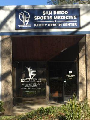 Doreen Hall, PT is the Director of the Sorrento Valley office of San Diego Sports Medicine (SDSM) Physical Therapy