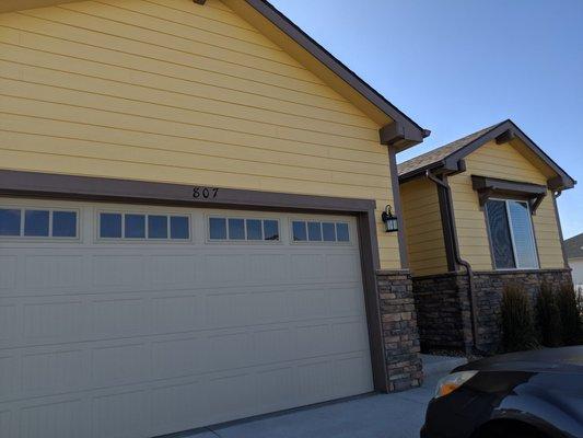 Front of the house. Looks better than it did when it was originally painted. Loved the lines they got.