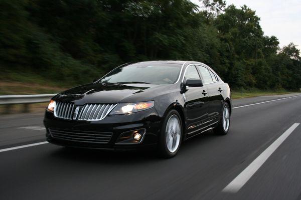 LINCOLN MKS, 2-3 PASSENGERS