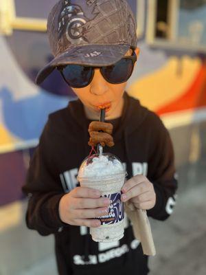 Oreo Milkshake & Donuts