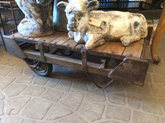 Cart coffee table