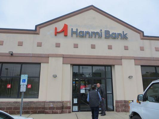 Hanmi Bank