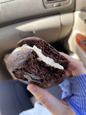 Whoopi pie (gluten free and vegan)