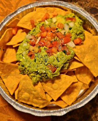 Lily's guacamole and chips