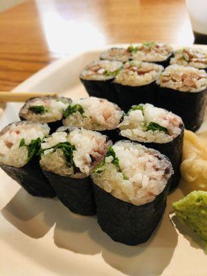 Umeshiso Kyuri Maki Roll