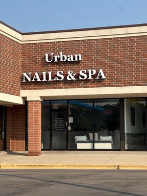 Nail salon