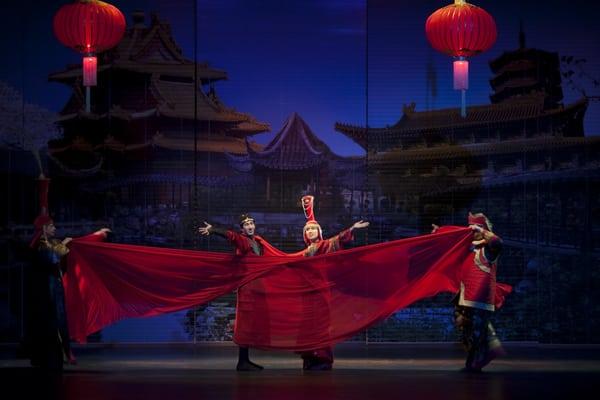 Christian T. Chan, Christina Jun in The Red Thread/Photo by Pavel Antonov, 2011