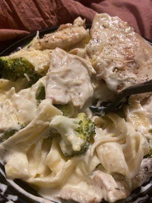 Fettucine Pasta Alfredo with Chicken and Broccoli