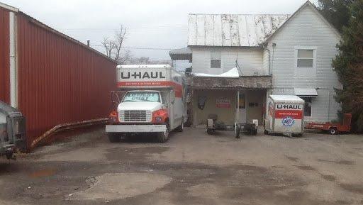 U-Haul Neighborhood Dealer