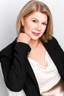 Betty Roman has been an Aesthetician for 30 years and Spa Owner for 25 years.