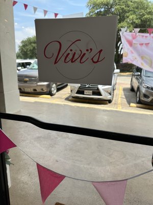 Vivi's sign on the door.