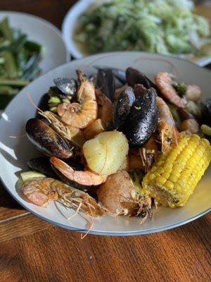 Make your own seafood boil