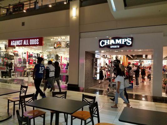 Champs Sports