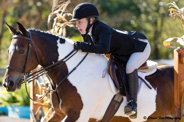 Austin Riding Tye in the Hunter Derby