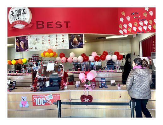 Valentines Day Vibe @ Oberweis Ice Cream & Dairy Store. Strawberry Shake !...Always!My Guilty Plasure! The Bast Shake Ever!Cool!