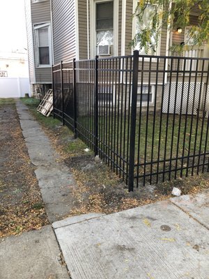 Aluminum Fence Installation