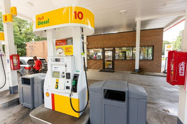 Fuel up at Shell located at 11001 Livingston Rd, Fort Washington, MD!