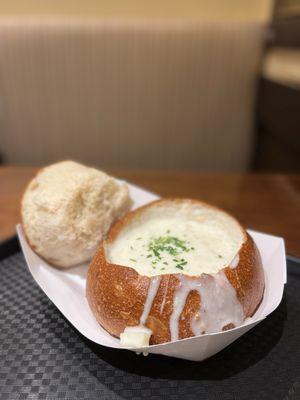 Clam Chowder in a Sourdough Bread Bowl @colorful.eats