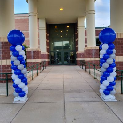 First day of school classic balloon columns