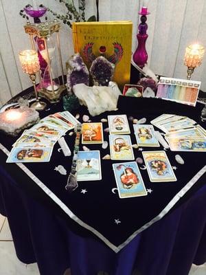 Tara card reading's gives you a lot of strong information and strong details and gives you clarity and guidance