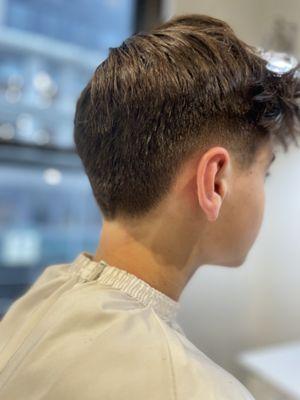 Short Teenager haircut