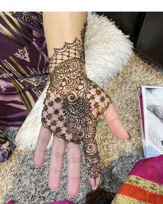 Latest design At henna party