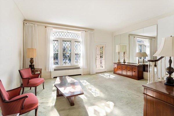 Living Room with Leaded Glass Window  and 10' Ceilings