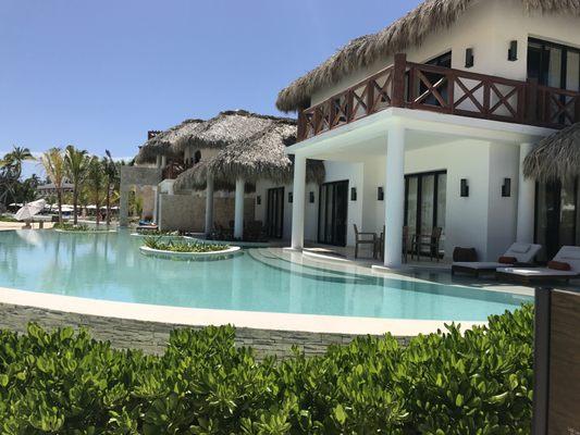 Swim out Master Suite. Secrets Cap Cana